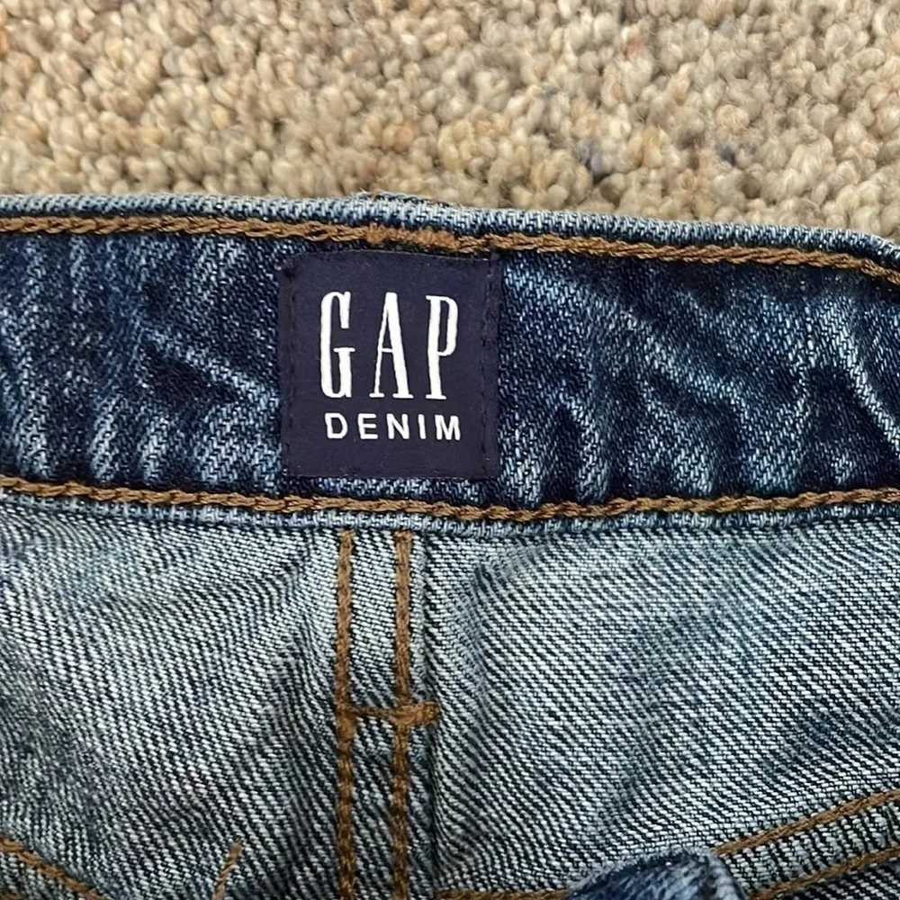 ⭐️ 3 for 20! Gap Jean shorts 26